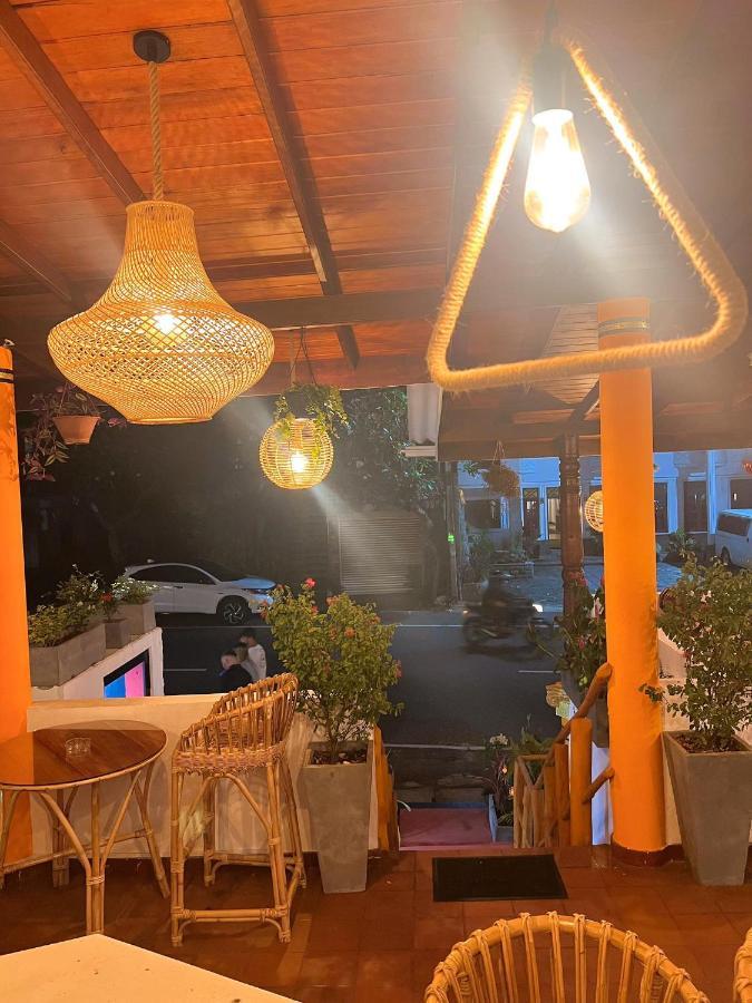 Hummus Hostel Hikkaduwa Zewnętrze zdjęcie
