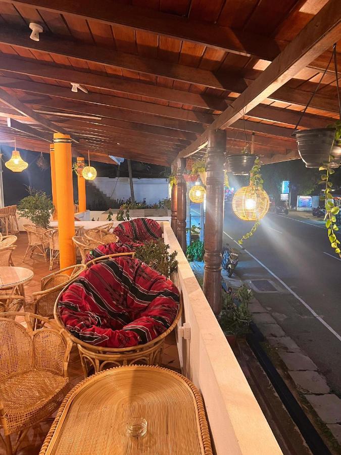 Hummus Hostel Hikkaduwa Zewnętrze zdjęcie