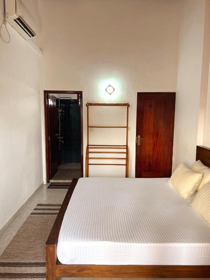 Hummus Hostel Hikkaduwa Zewnętrze zdjęcie