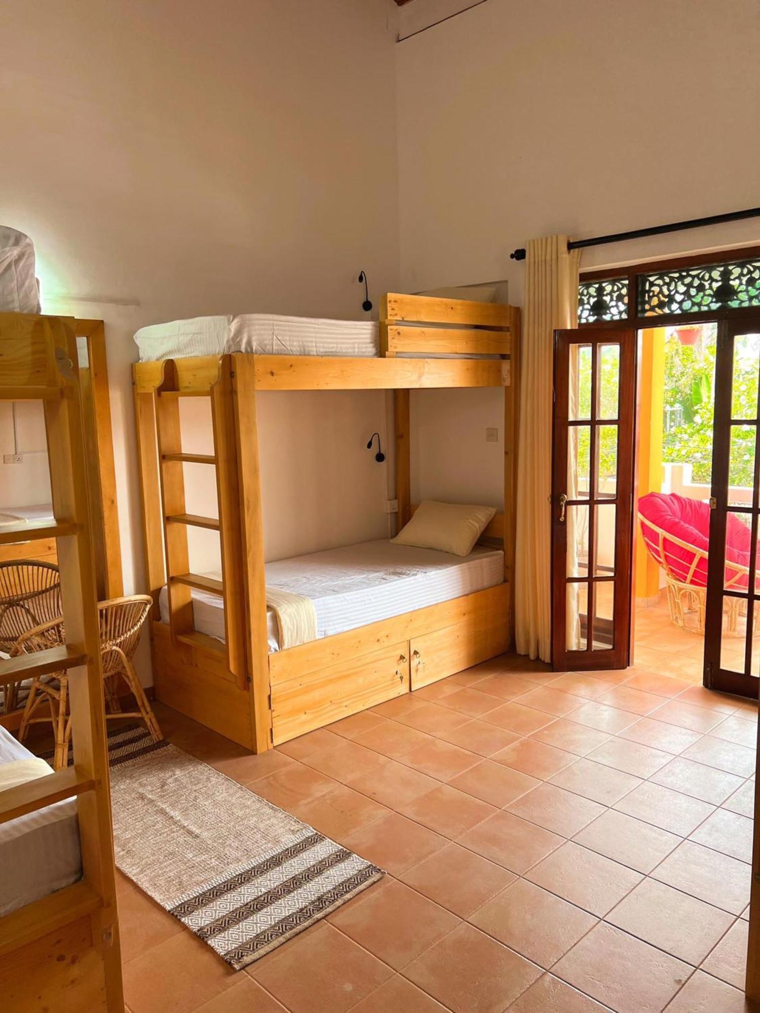 Hummus Hostel Hikkaduwa Zewnętrze zdjęcie