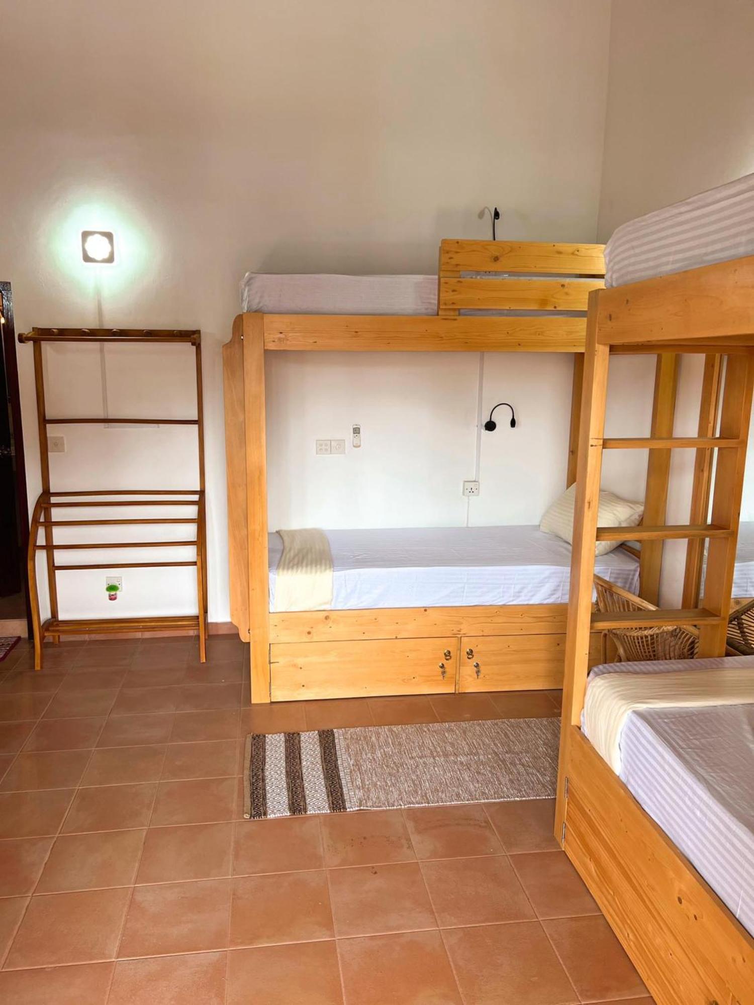 Hummus Hostel Hikkaduwa Zewnętrze zdjęcie