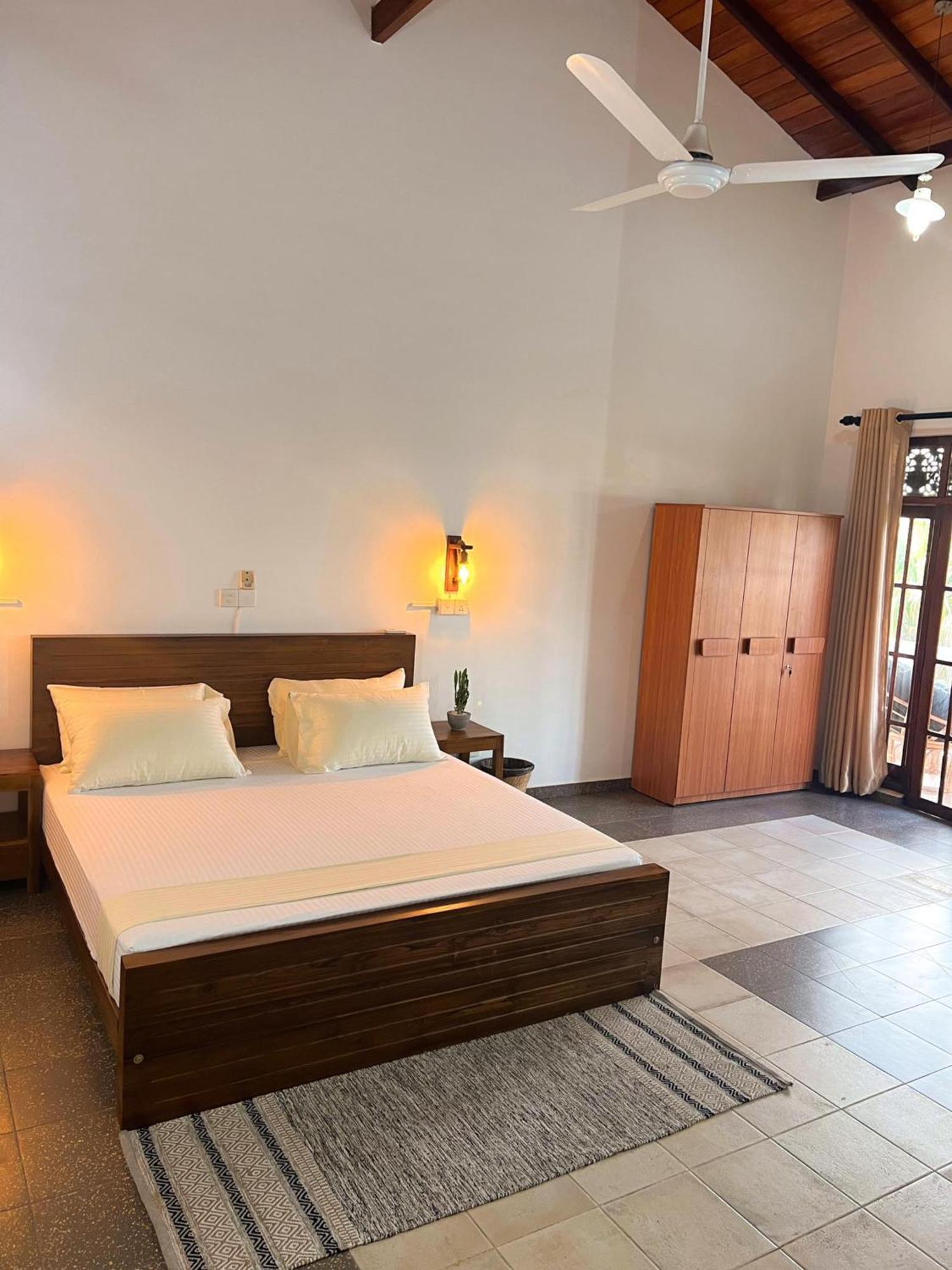 Hummus Hostel Hikkaduwa Zewnętrze zdjęcie