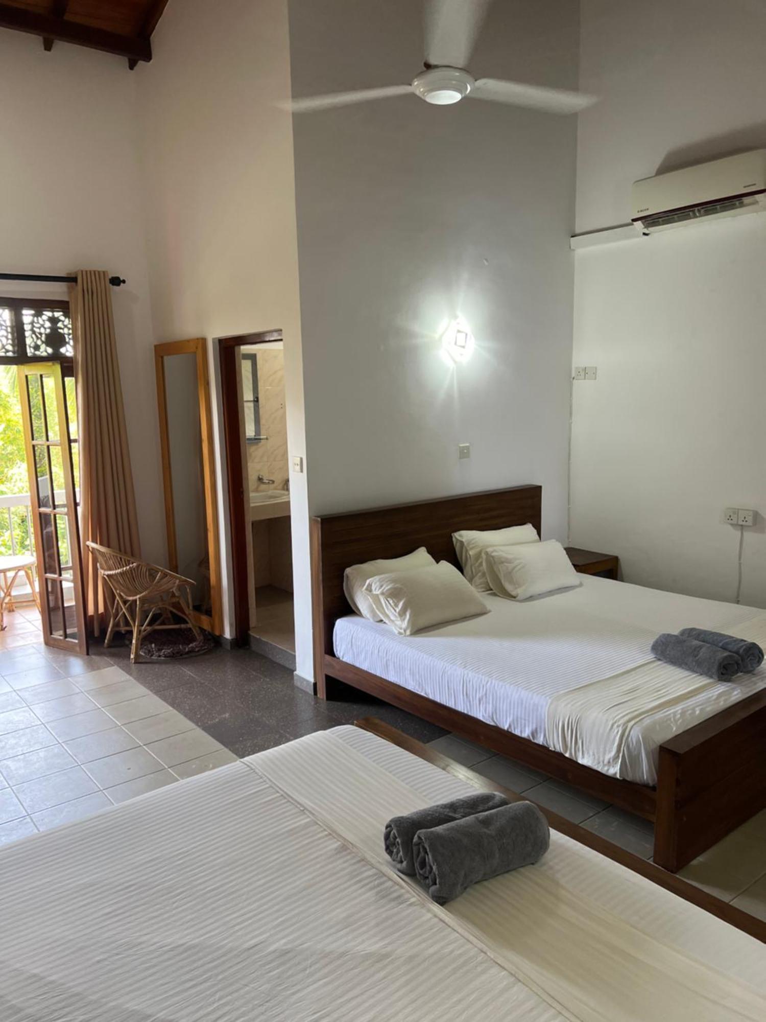 Hummus Hostel Hikkaduwa Zewnętrze zdjęcie