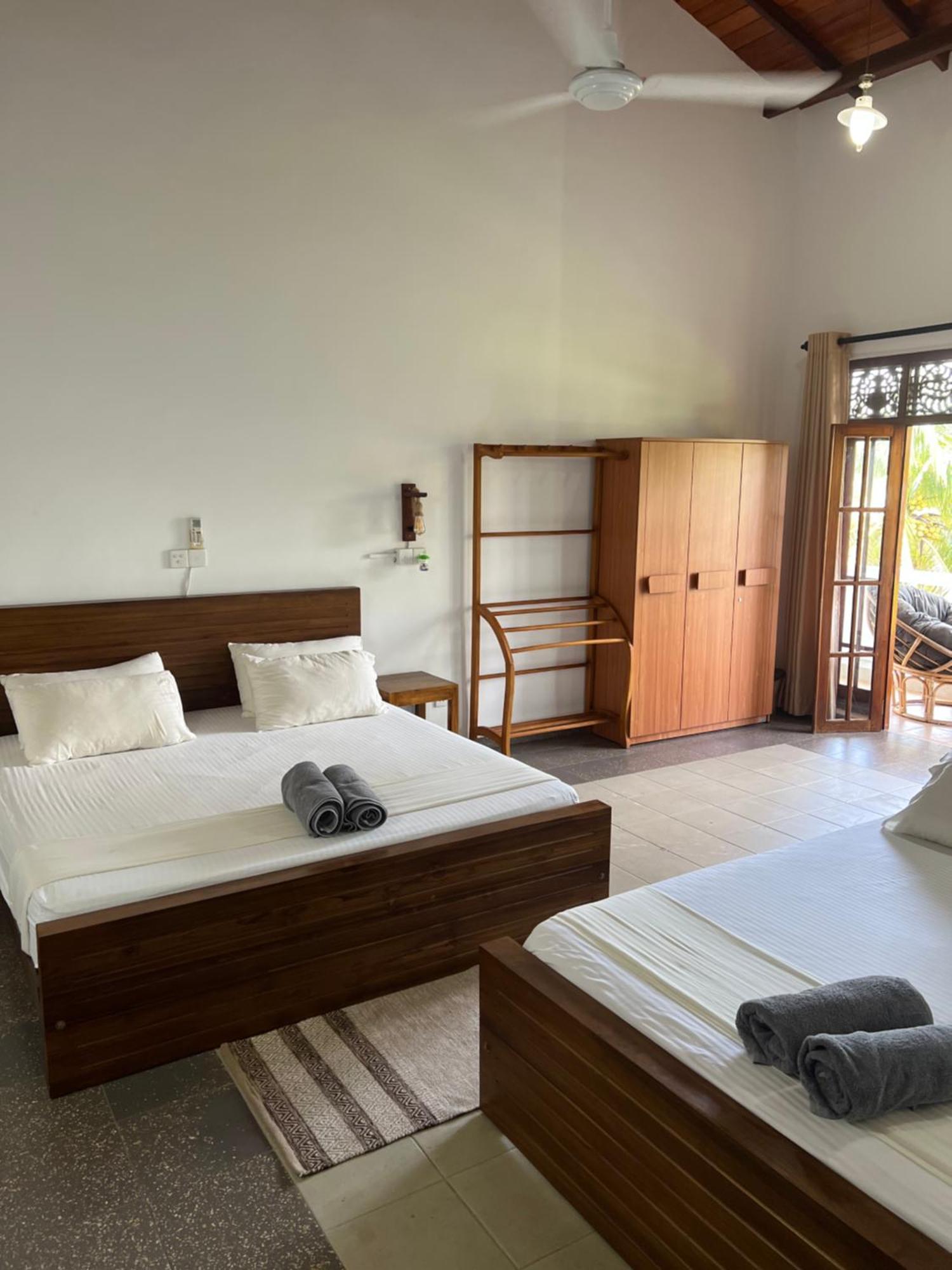 Hummus Hostel Hikkaduwa Zewnętrze zdjęcie